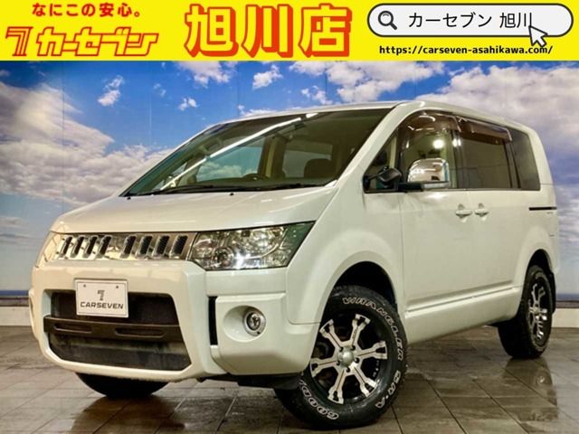 MITSUBISHI DELICA D:5 4WD 2010