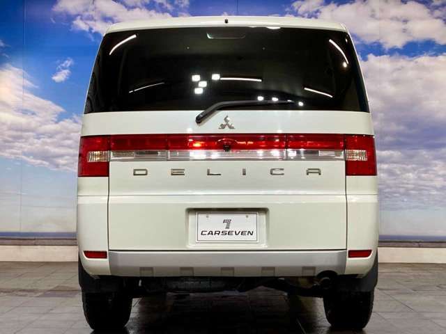 MITSUBISHI DELICA D:5 4WD 2010