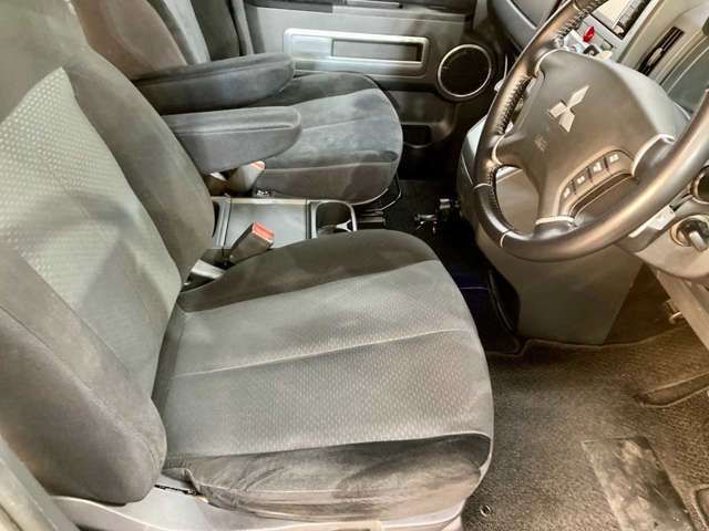 MITSUBISHI DELICA D:5 4WD 2010