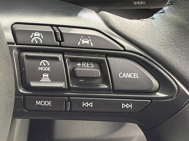 TOYOTA YARIS CROSS 2025