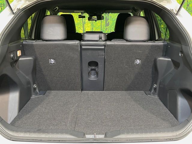 TOYOTA YARIS CROSS 2025