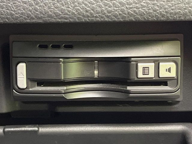 NISSAN SERENA  S-HYBRID 2013