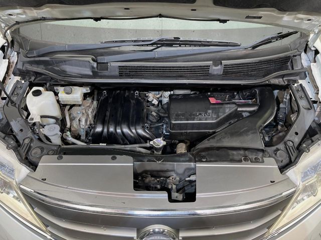 NISSAN SERENA  S-HYBRID 2013