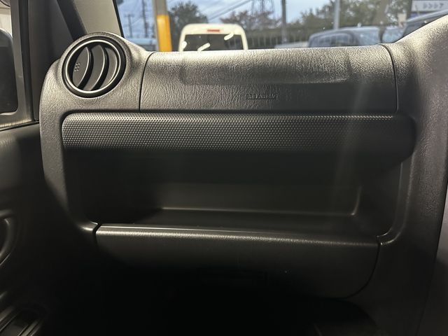 SUZUKI JIMNY 4WD 2016