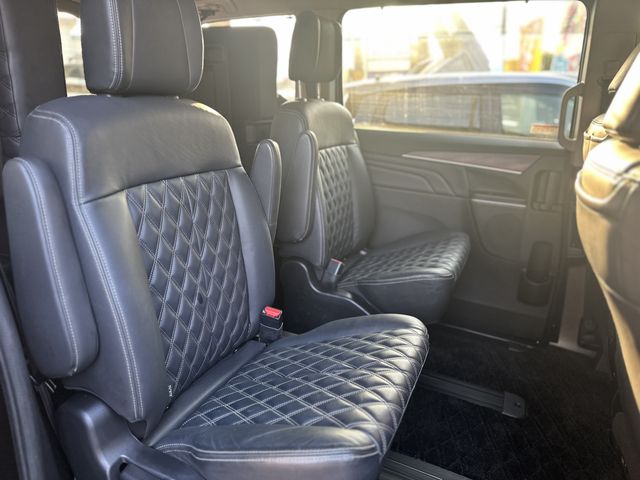 MITSUBISHI DELICA D:5 4WD 2019