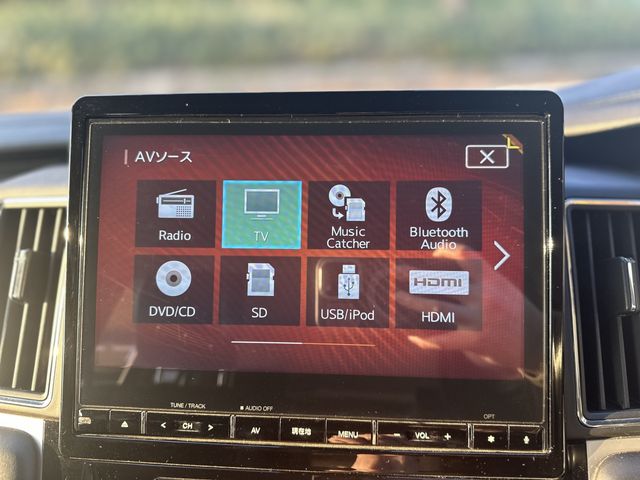 MITSUBISHI DELICA D:5 4WD 2019