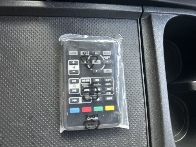 MITSUBISHI DELICA D:5 4WD 2019