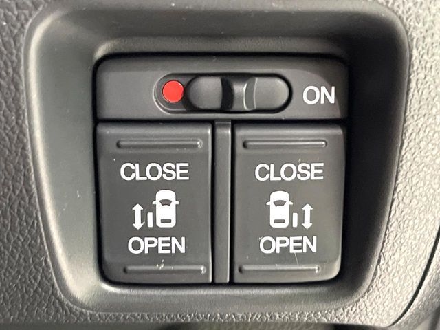 HONDA N BOX CUSTOM 2016