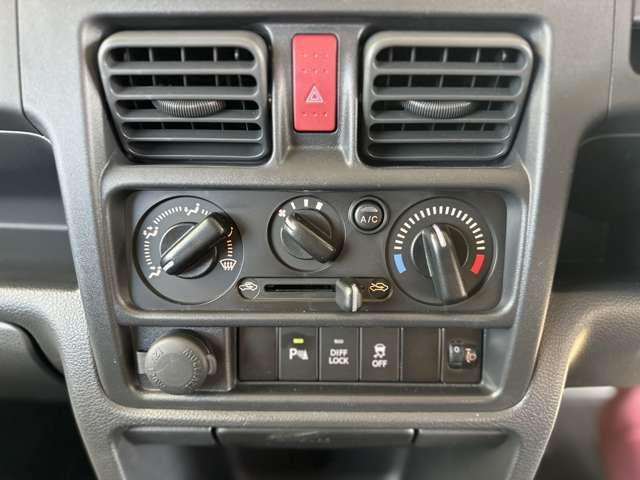 SUZUKI CARRY truck 4WD 2024