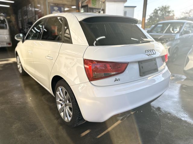 AUDI AUDI A1 SPORTBACK 2013