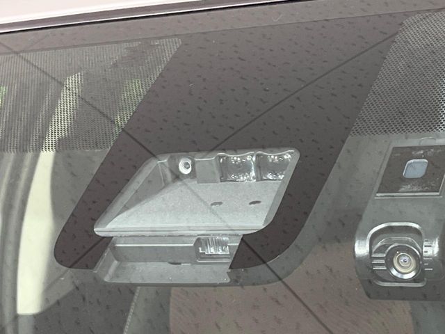 TOYOTA VITZ  4WD 2017