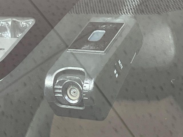 TOYOTA VITZ  4WD 2017