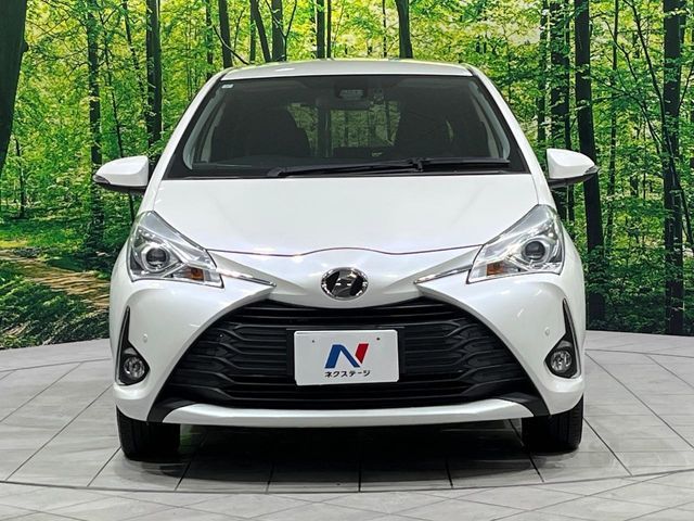 TOYOTA VITZ  4WD 2017