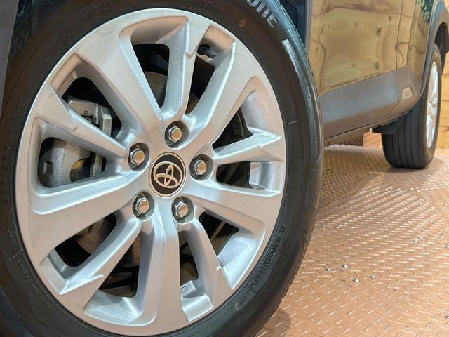 TOYOTA YARIS CROSS HYBRID 2021