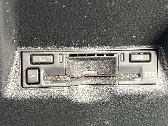 TOYOTA YARIS CROSS 2025