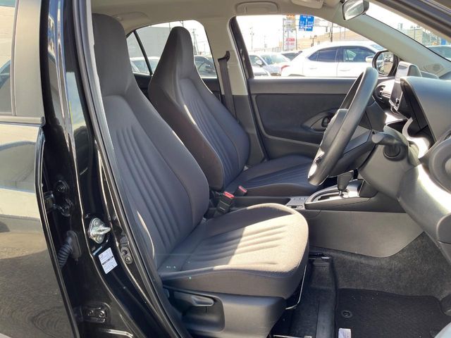 TOYOTA YARIS CROSS 2025