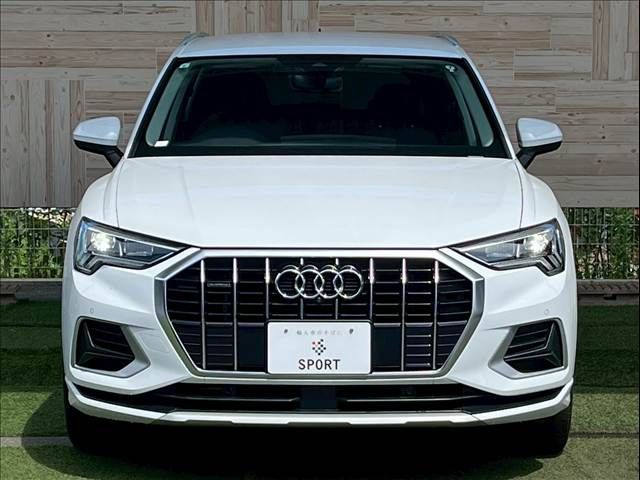 AUDI AUDI Q3 2021