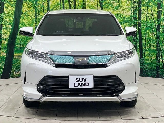 TOYOTA HARRIER 2WD 2019
