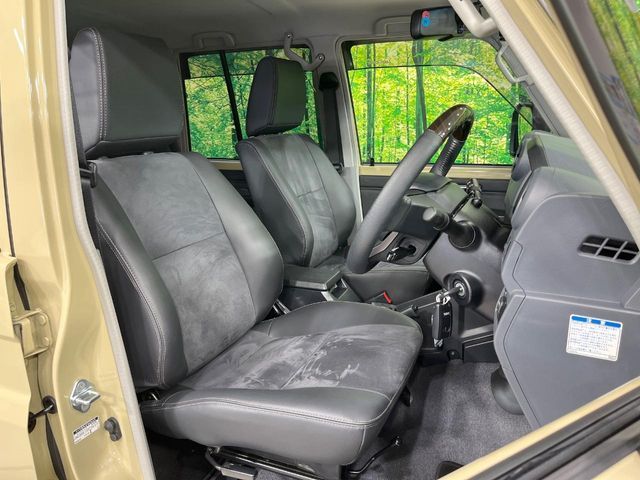 TOYOTA LANDCRUISER 70 2024