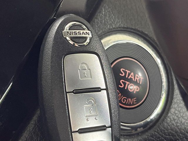 NISSAN X-TRAIL 2WD 2015