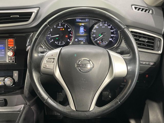 NISSAN X-TRAIL 2WD 2015