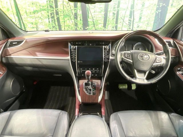 TOYOTA HARRIER HYBRID 2017