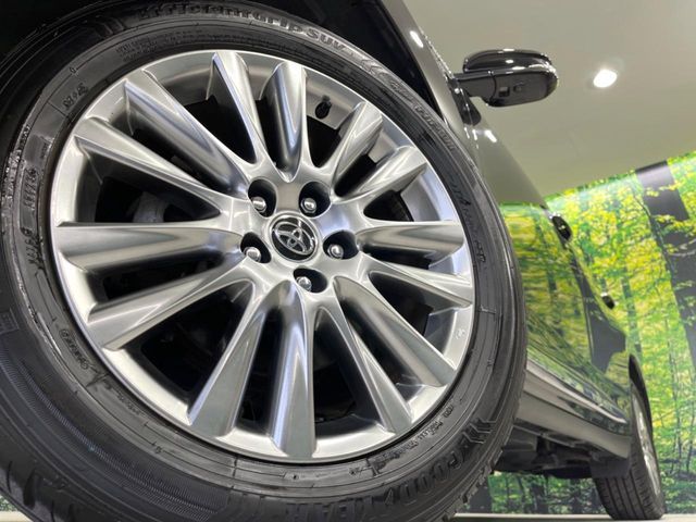 TOYOTA HARRIER HYBRID 2017