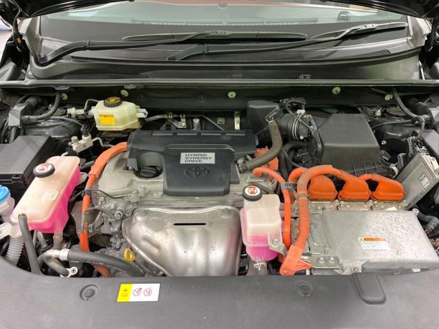 TOYOTA HARRIER HYBRID 2017