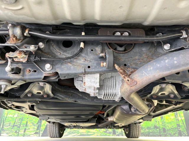 TOYOTA HARRIER HYBRID 2017