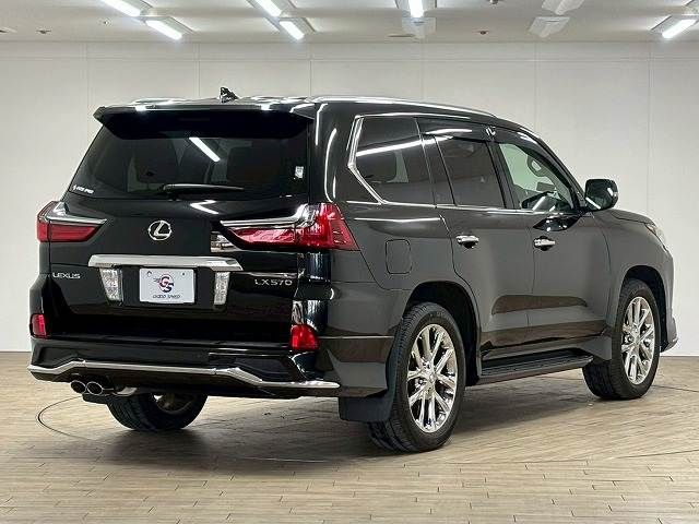 TOYOTA LEXUS LX570 AWD 2016