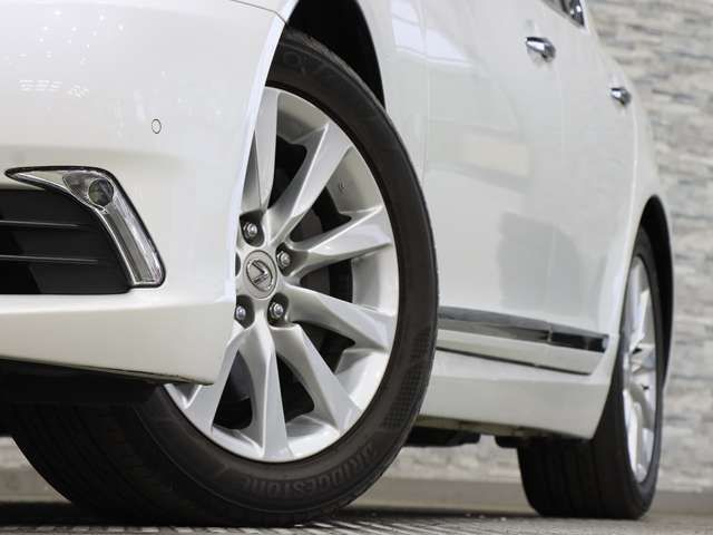 TOYOTA LEXUS LS460 2013