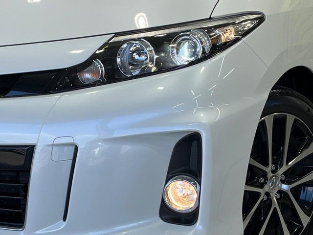 TOYOTA ESTIMA  4WD 2014