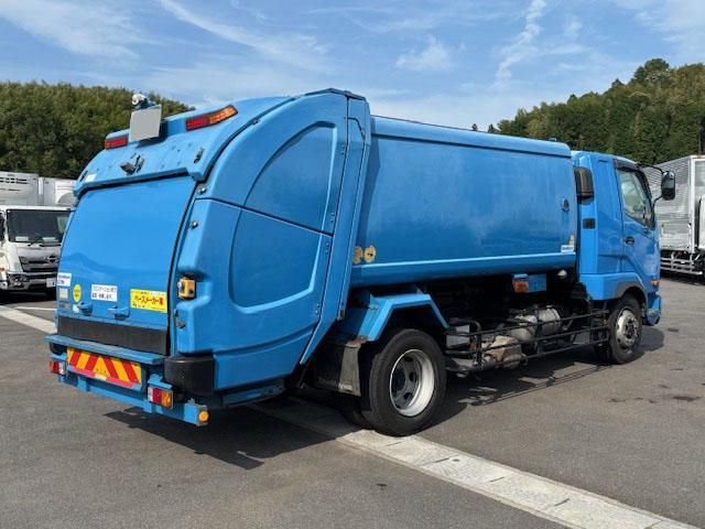 MITSUBISHI FUSOU FIGHTER 2016