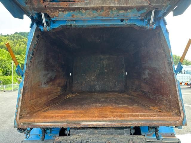 MITSUBISHI FUSOU FIGHTER 2016