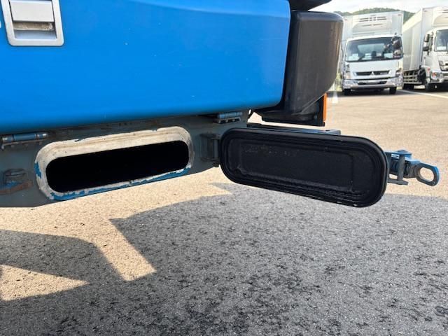 MITSUBISHI FUSOU FIGHTER 2016