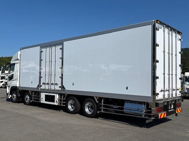 MITSUBISHI FUSOU SUPER GREAT 2025