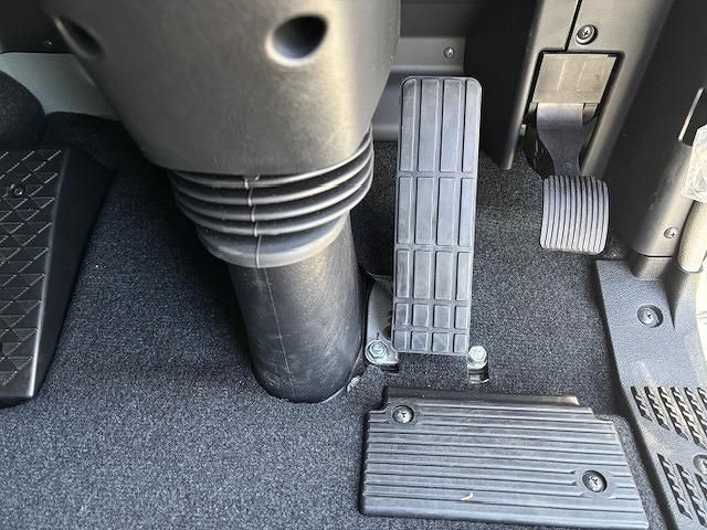 MITSUBISHI FUSOU SUPER GREAT 2025