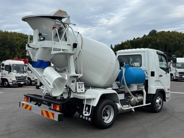 MITSUBISHI FUSOU FIGHTER 2025