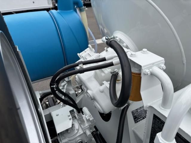 MITSUBISHI FUSOU FIGHTER 2025