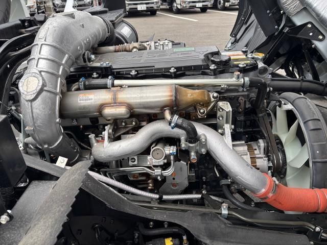 MITSUBISHI FUSOU FIGHTER 2025