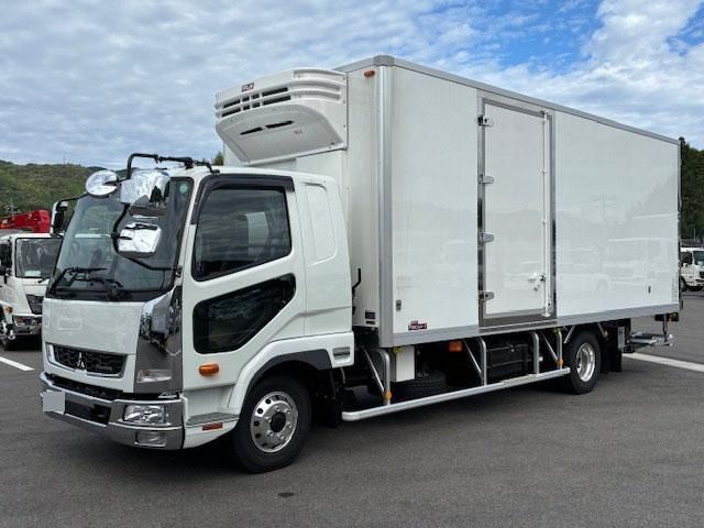 MITSUBISHI FUSOU FIGHTER 2025