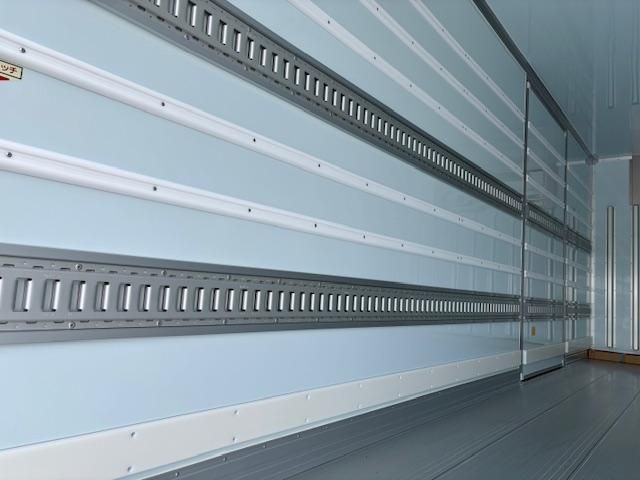 MITSUBISHI FUSOU FIGHTER 2025