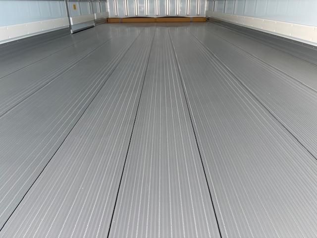 MITSUBISHI FUSOU FIGHTER 2025