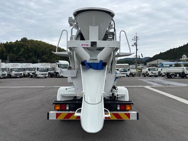 MITSUBISHI FUSOU FIGHTER 2025