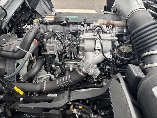 MITSUBISHI FUSOU FIGHTER 2025