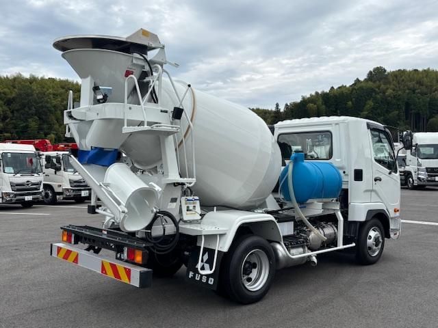 MITSUBISHI FUSOU FIGHTER 2025