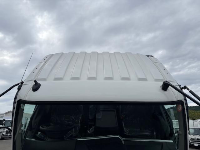 MITSUBISHI FUSOU FIGHTER 2025