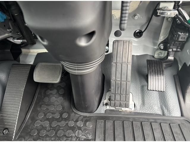 MITSUBISHI FUSOU FIGHTER 2025