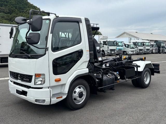 MITSUBISHI FUSOU FIGHTER 2025