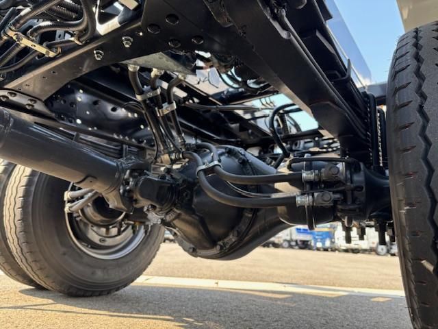 MITSUBISHI FUSOU FIGHTER 2024